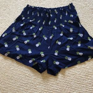 Flowy and stretchy pair of pineapple shorts!